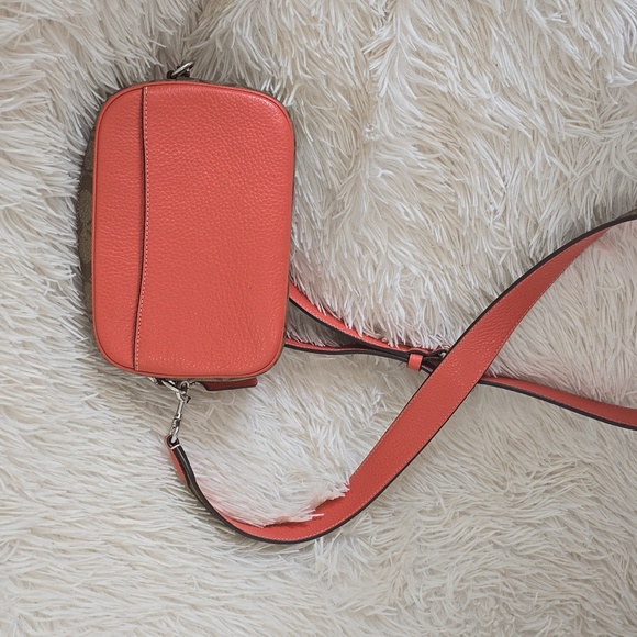 NWOT Coach Mini Jamie Camera Bag With Signature Canvas - Picture 4 of 8